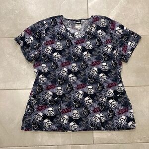 EUC Star Wars Scrubs‎ Top